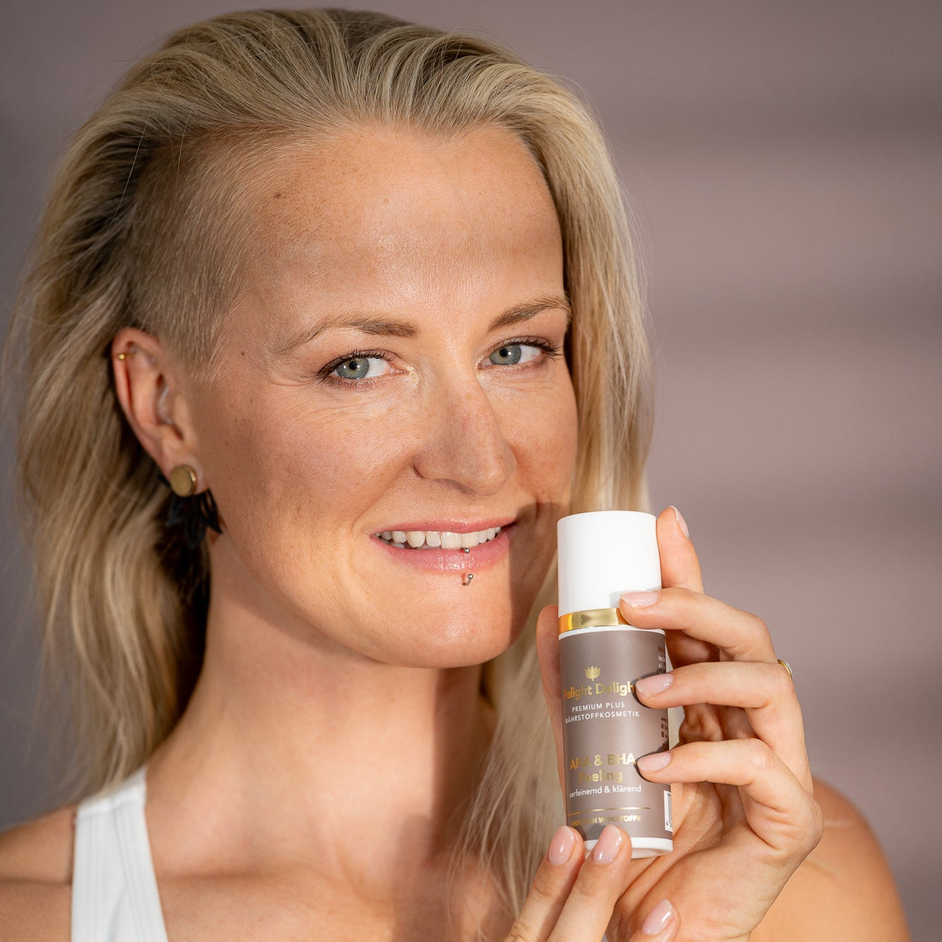 Premium Plus - AHA &amp; BHA Peeling - frei von Parfüm - 50ml